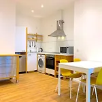 2 Schlafzimmer, Kueche, Bad